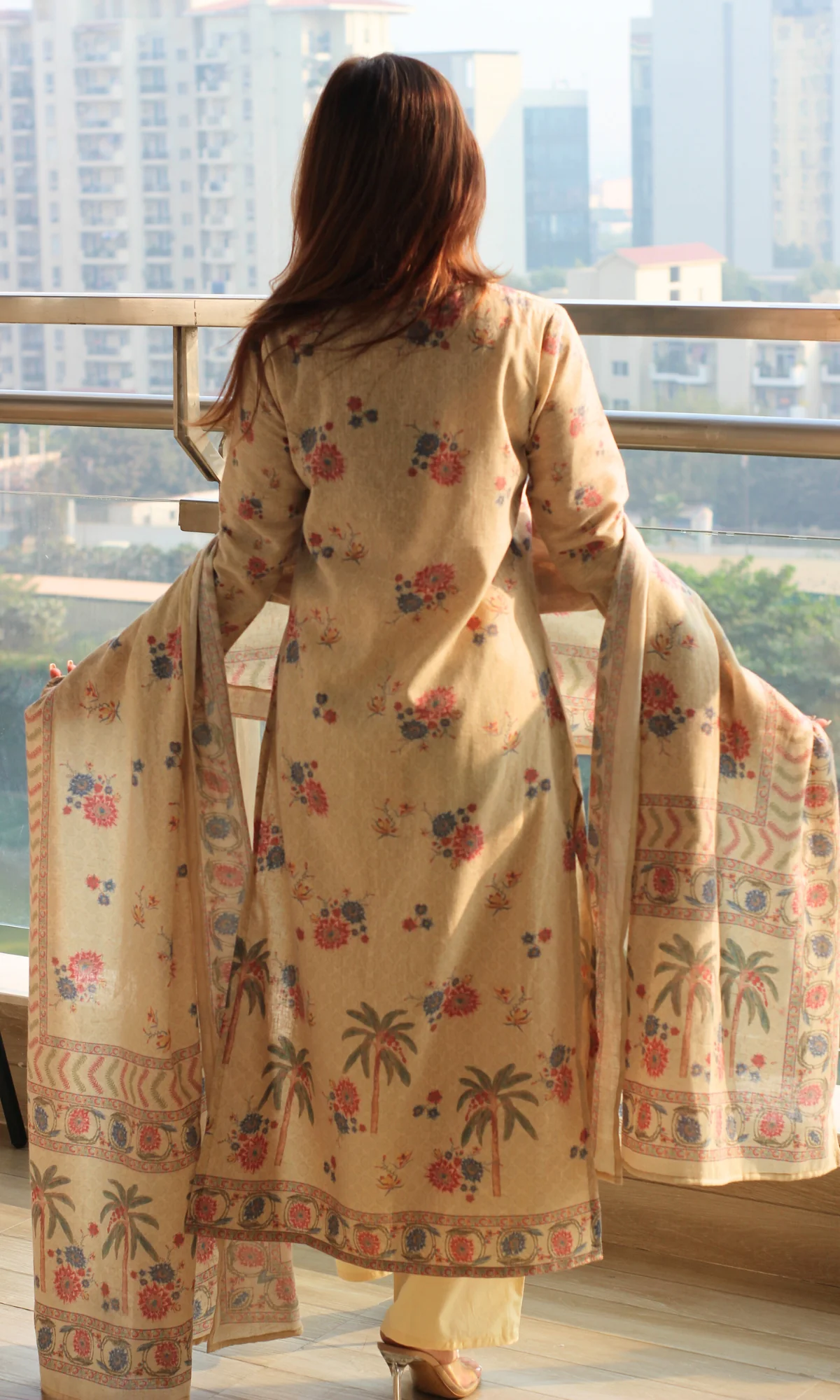 Beige Paradise Linen Blend Kurta, Dupatta & Cotton Pants - Image 3
