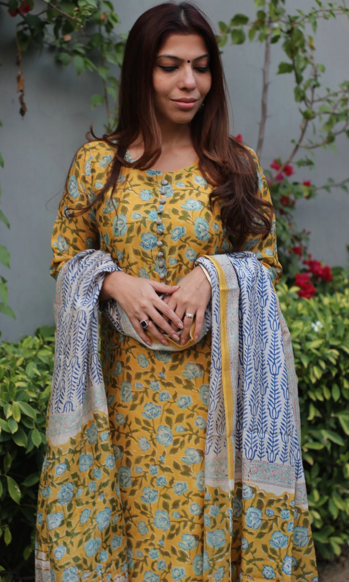 Chanderi Silk Handblock Yellow Kurta and Dupatta with Cotton Pants - Image 7