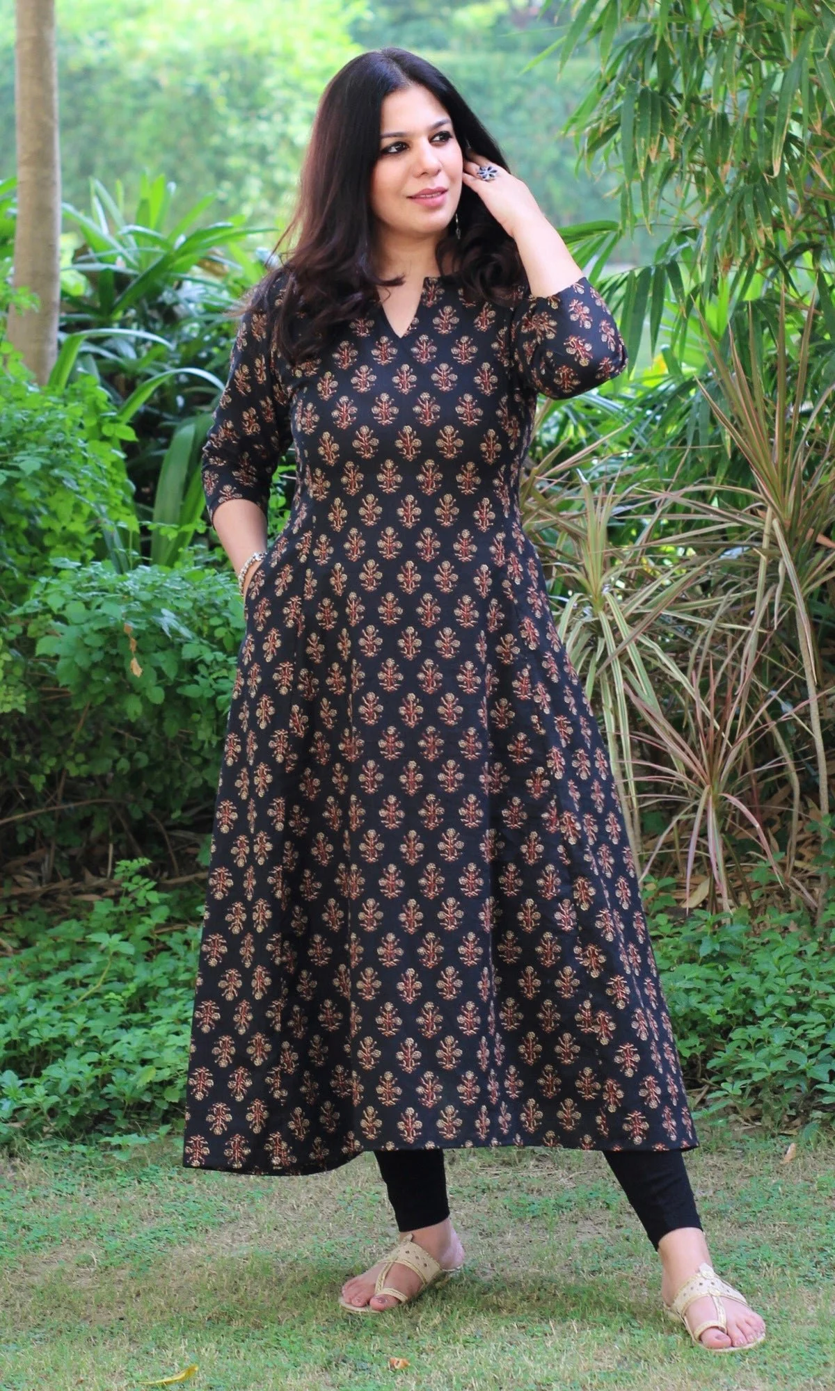 Cotton Black Kali Kurta - Image 4