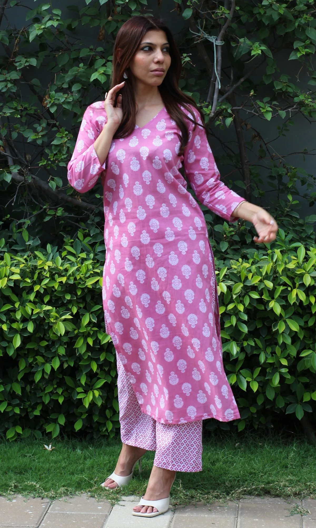 Cotton Block Print Pink Kurta and Pants - Image 3