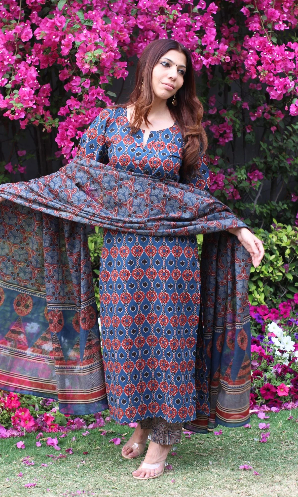 Cotton Block Print Royal Blue Suit Set with Cotton Printed Dupatta - Image 5