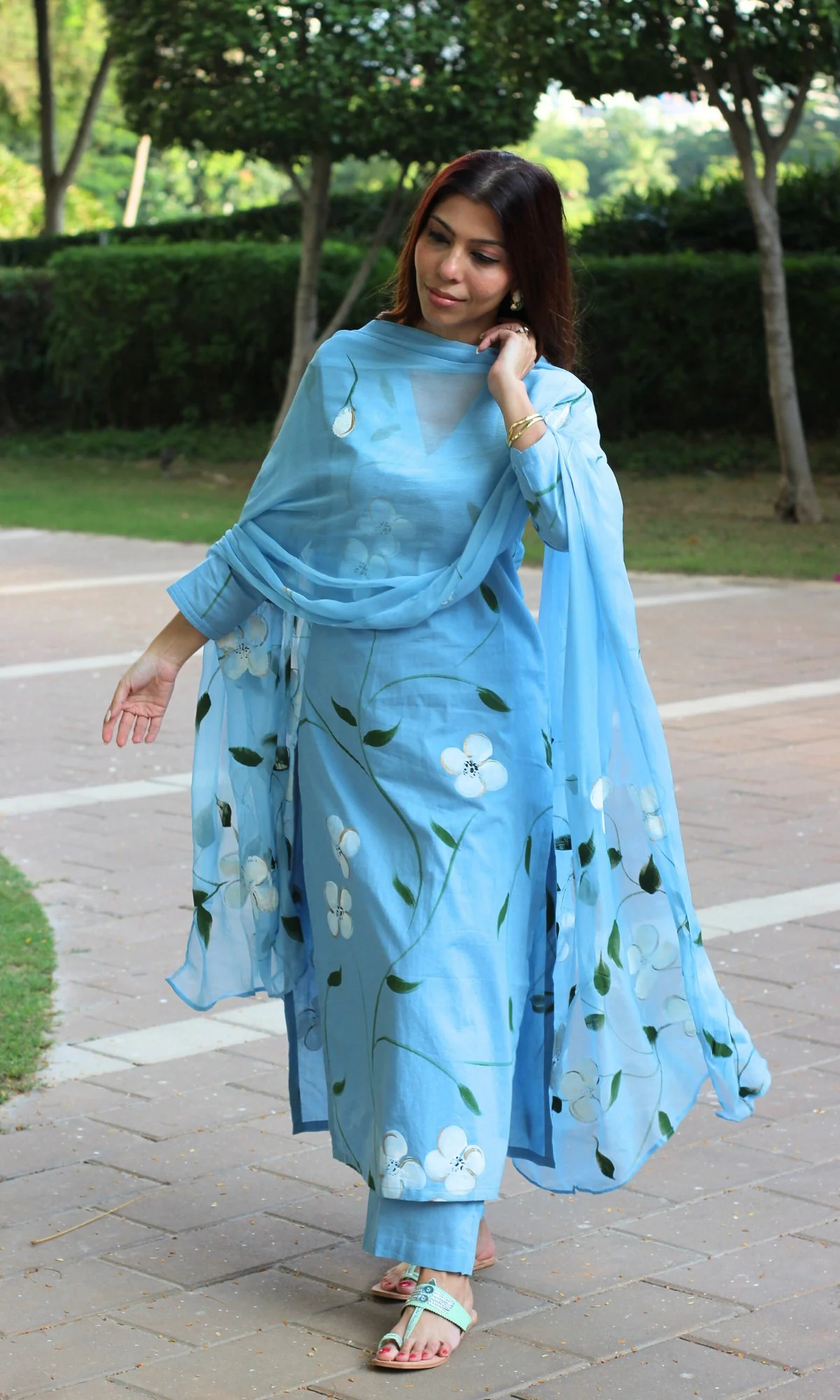 Cotton English Blue Handpainted Suit Set with Chiffon Handpainted Dupatta - Image 4