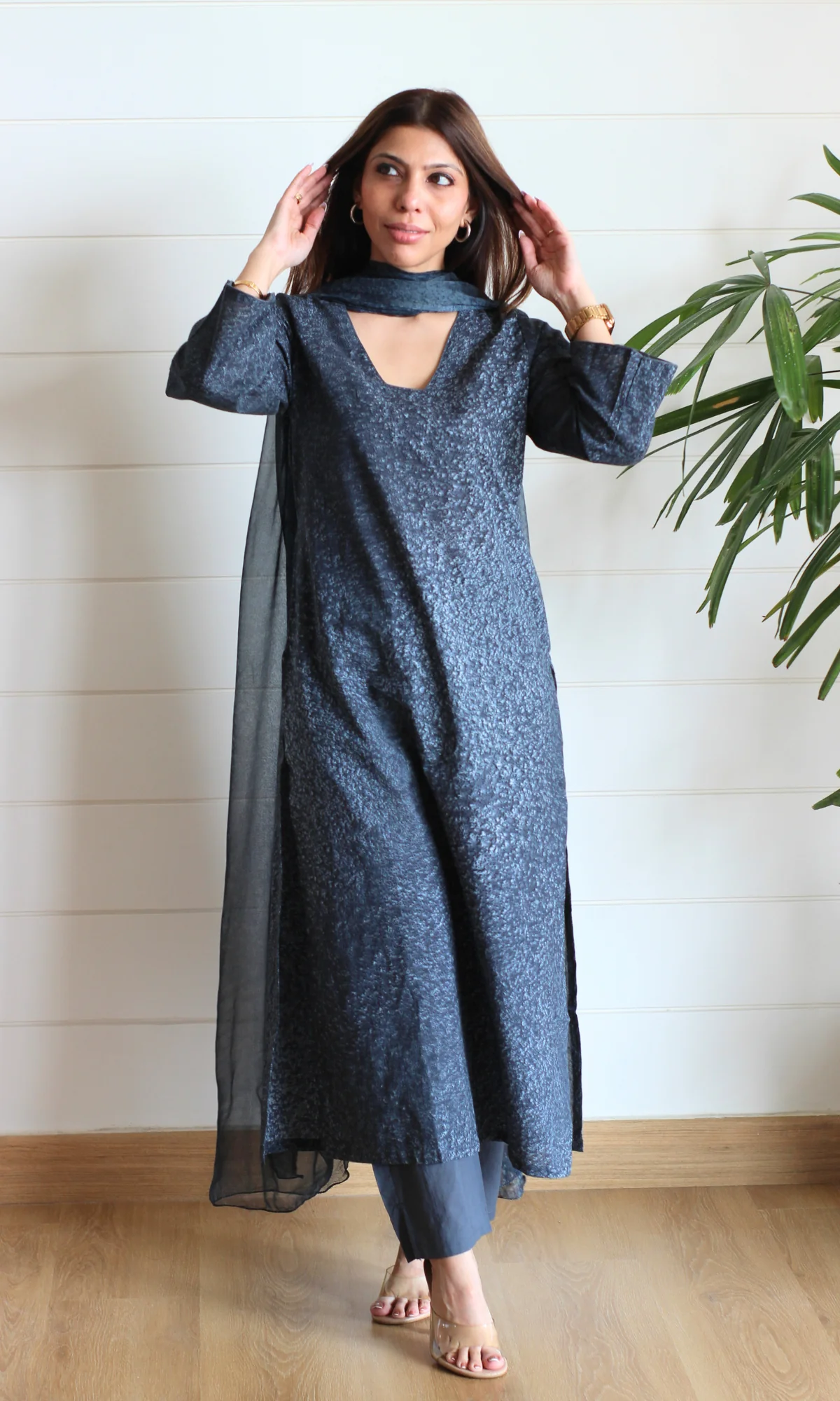 Cotton Graphite Glow African Shibori Kurta, Chiffon Dupatta & Cotton Pants - Image 5