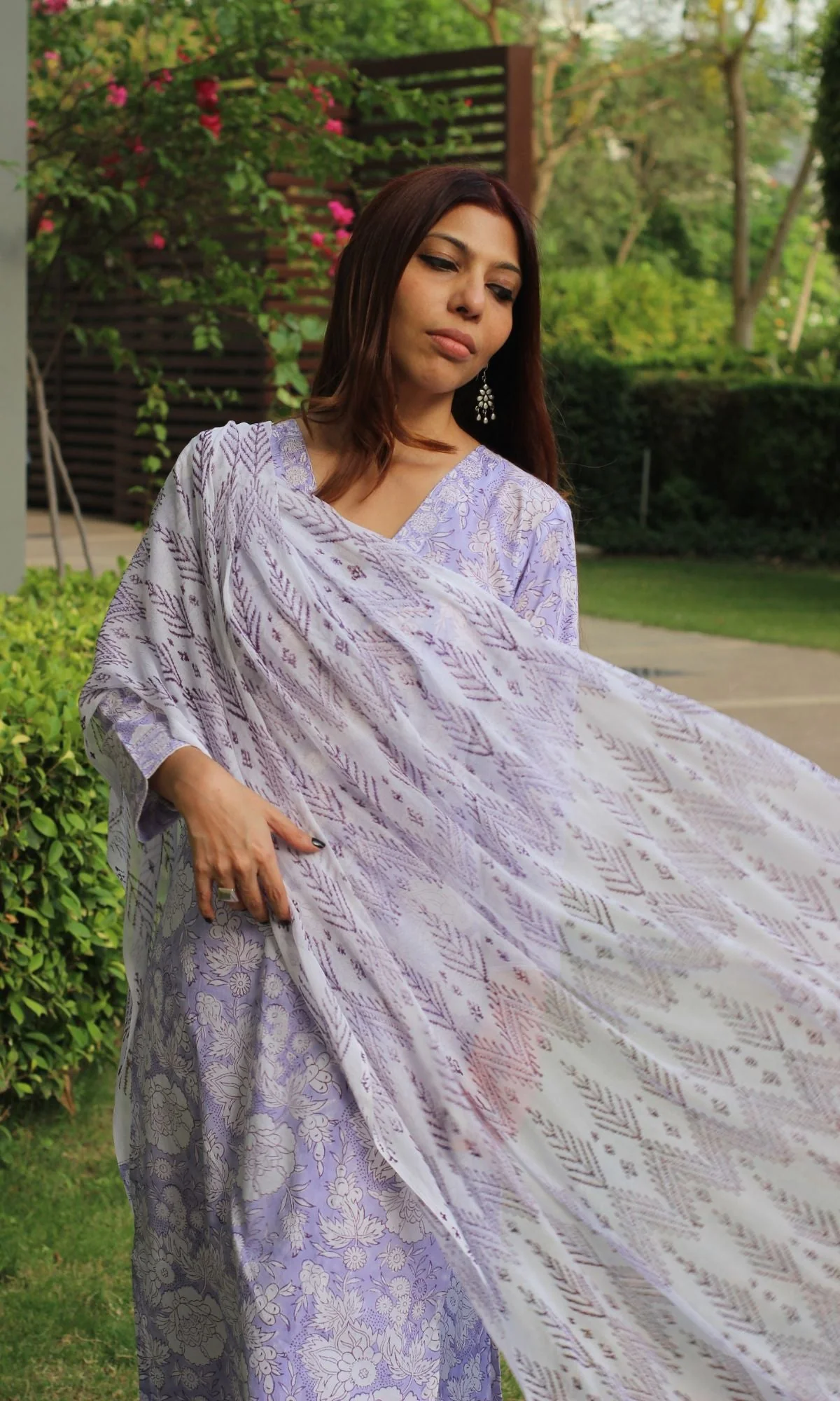 Cotton Handblock Purple Suit Set with Printed Chiffon Dupatta - Image 5