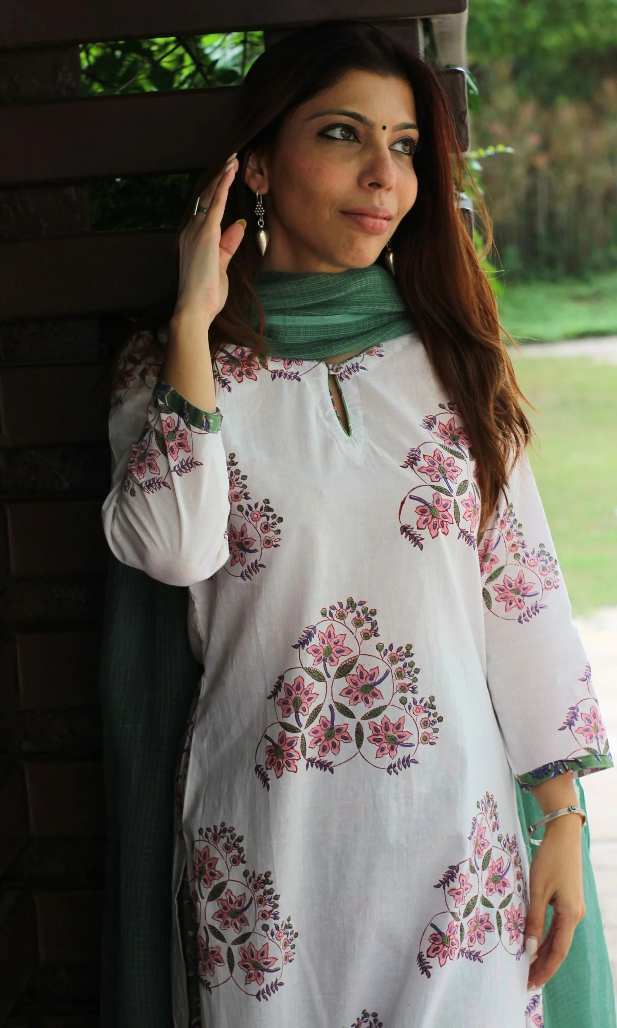 Cotton Handblock White & Green Kurta with Afgani Pants & Kota Doria Dupatta - Image 3