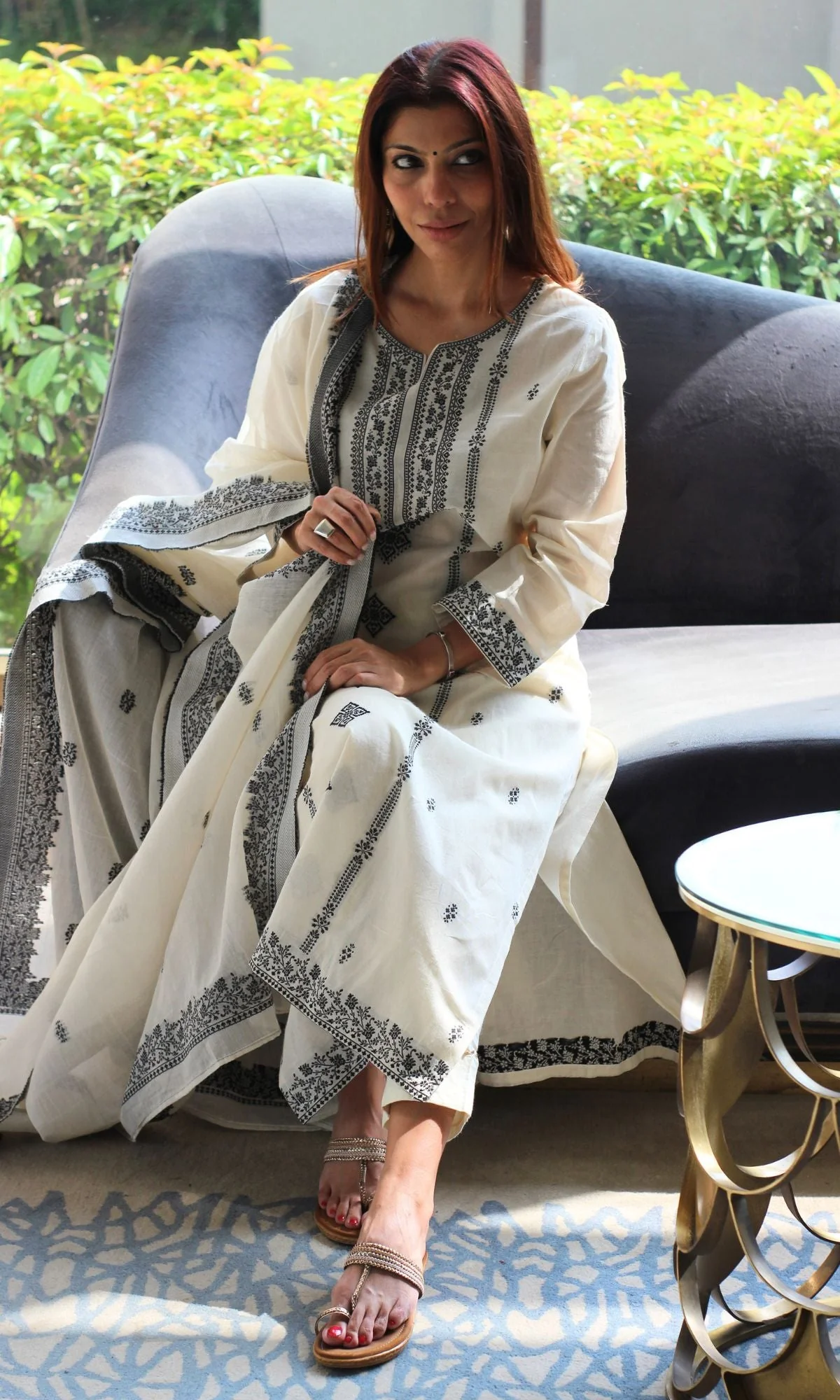 Cotton Off White & Black Woven Thread Work Kurta and Dupatta - Image 6
