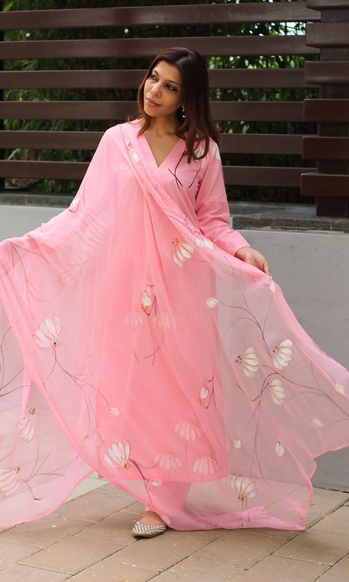 Cotton Handbrush Bright Pink Suit Set with Chiffon Handbrush Dupatta - Image 5