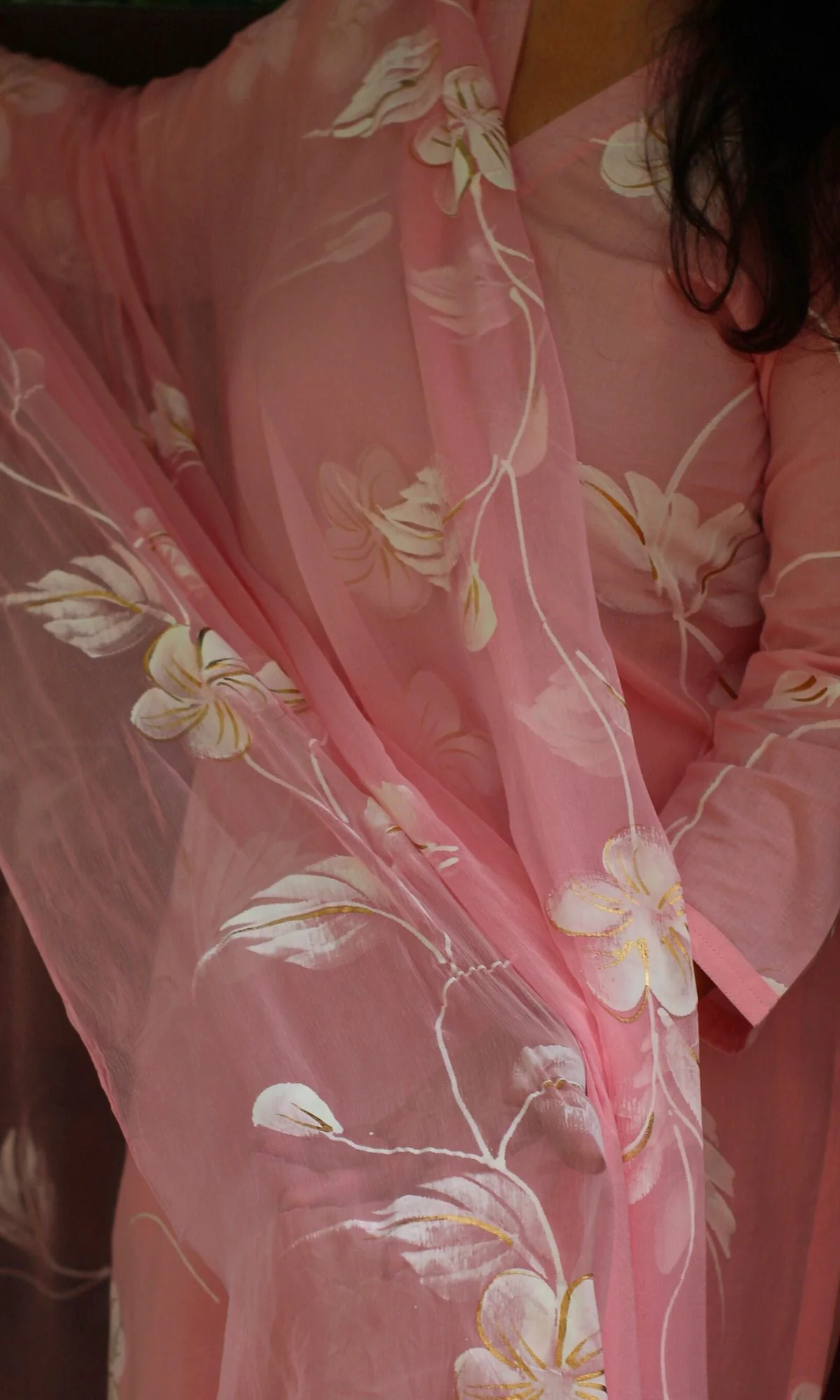 Cotton Handbrush Pink Suit Set with Chiffon Handbrush Dupatta - Image 5