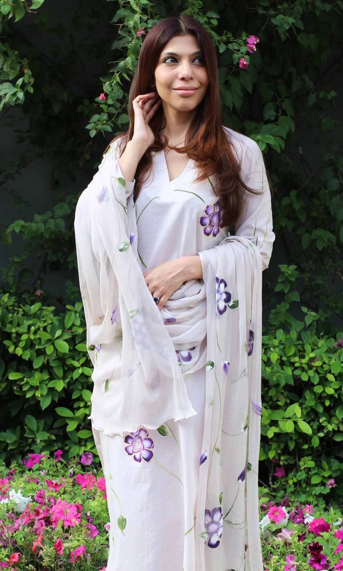 Cotton Handbrush Pale Lilac Suit Set with Handbrush Chiffon Dupatta - Image 5
