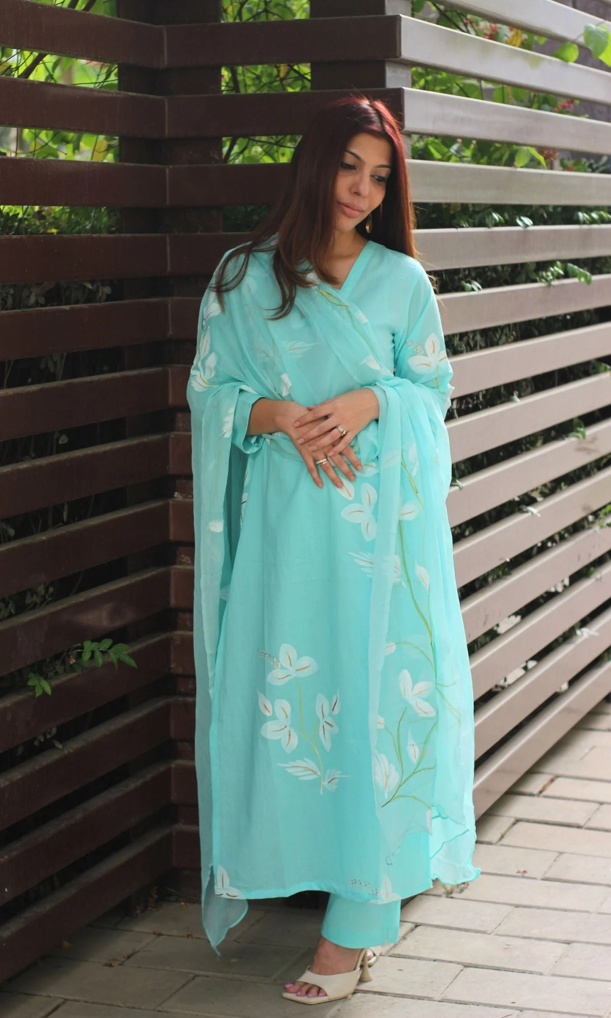 Cotton Handbrush Sky Blue Suit Set with Handbrush Chiffon Dupatta - Image 4