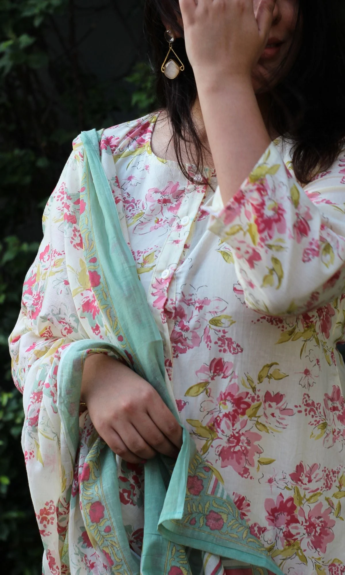 Cotton Off White Bloom Story Buttoned Suit Set with Cotton Printed Dupatta - Image 6