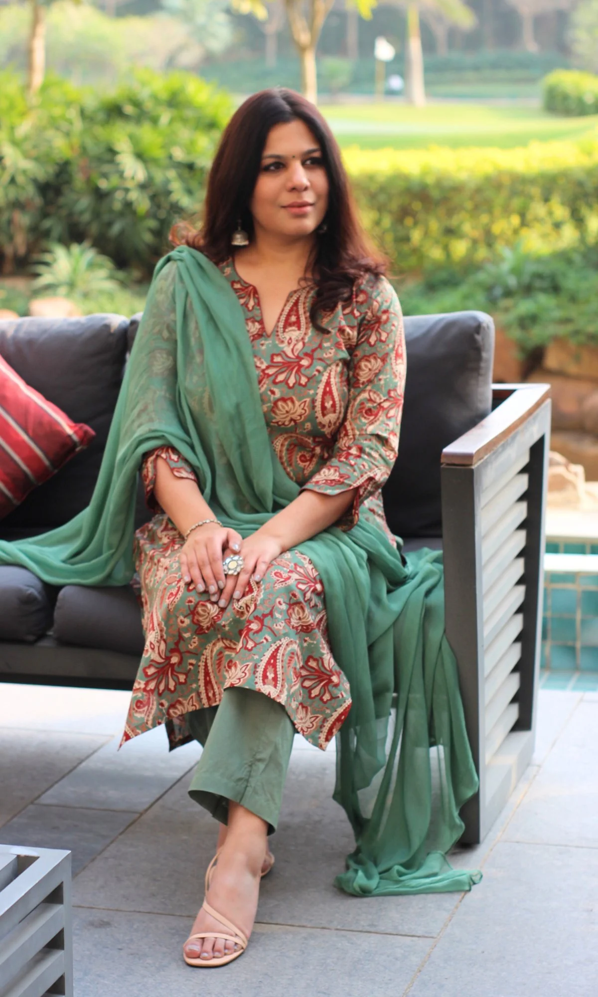 Cotton Kalamkari Print Green Suit Set with Chiffon Dupatta - Image 4