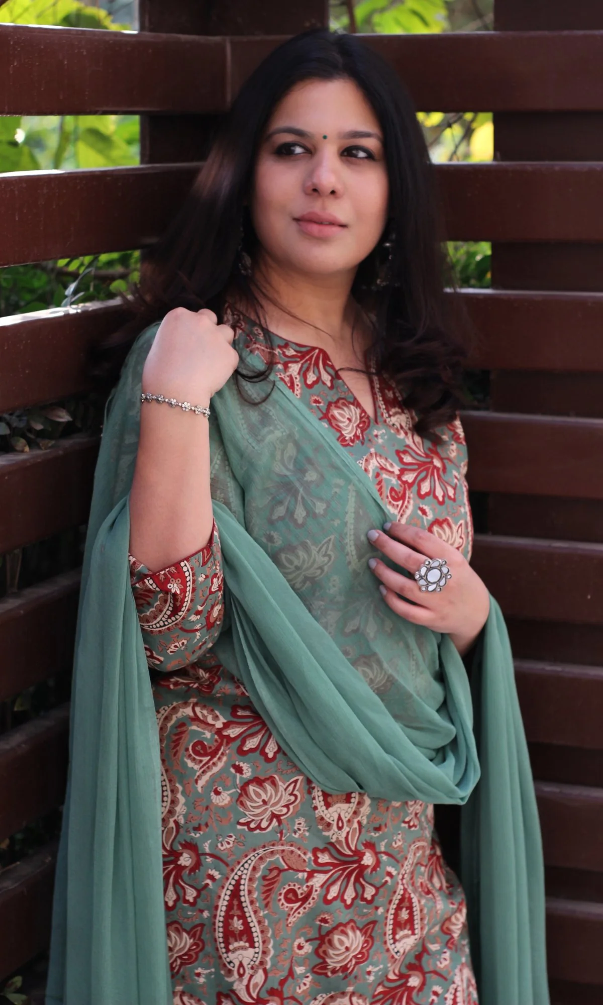 Cotton Kalamkari Print Green Suit Set with Chiffon Dupatta - Image 6
