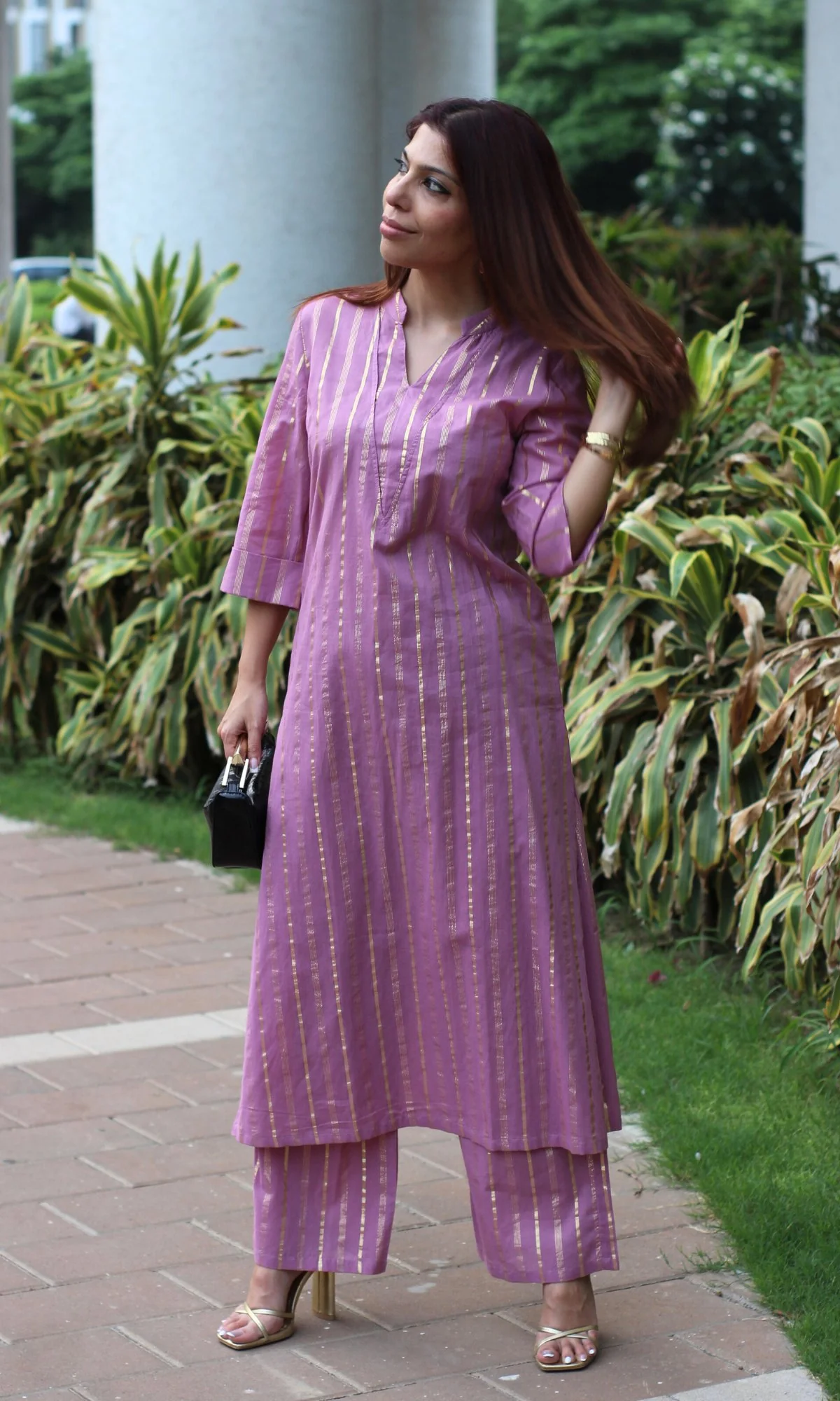Cotton Lurex Collared Onion V-neck Coord Set - Image 3