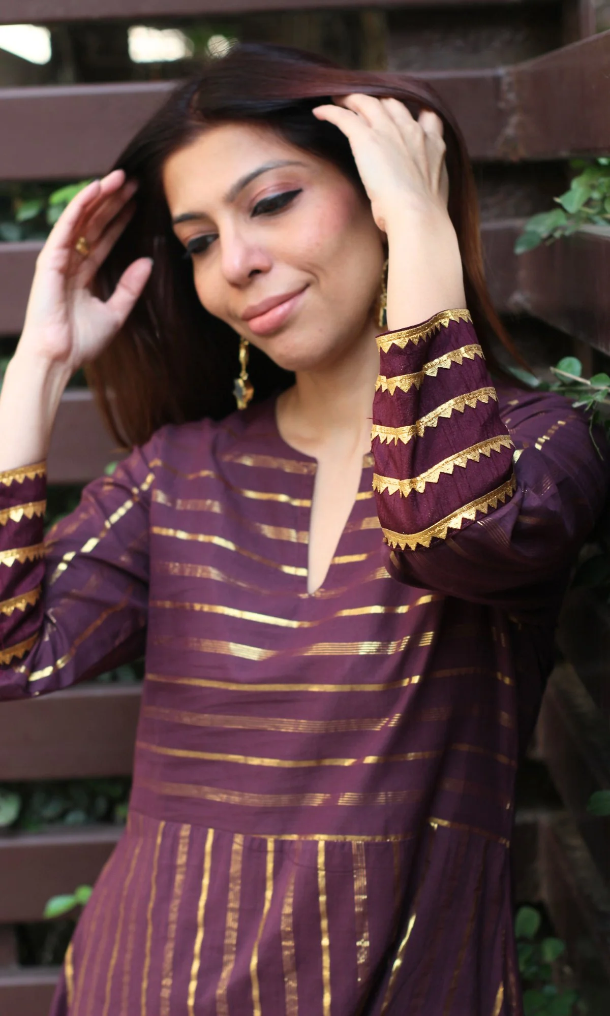 Cotton Lurex Wine & Gold Flared Kurta with Pants - Image 3