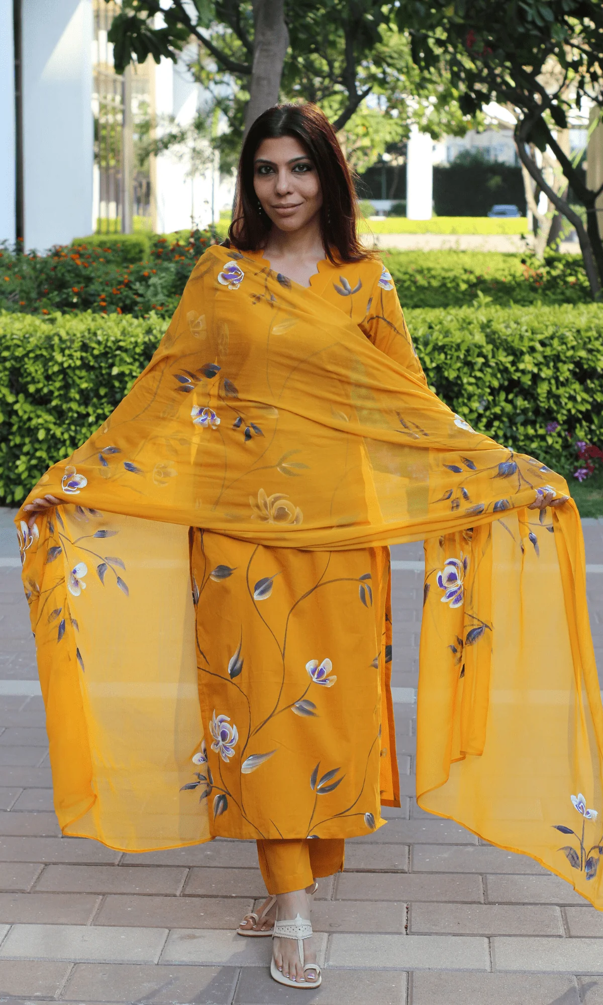 Cotton Mango Handbrush Painted Suit with Chiffon Handpainted Dupatta - Image 3