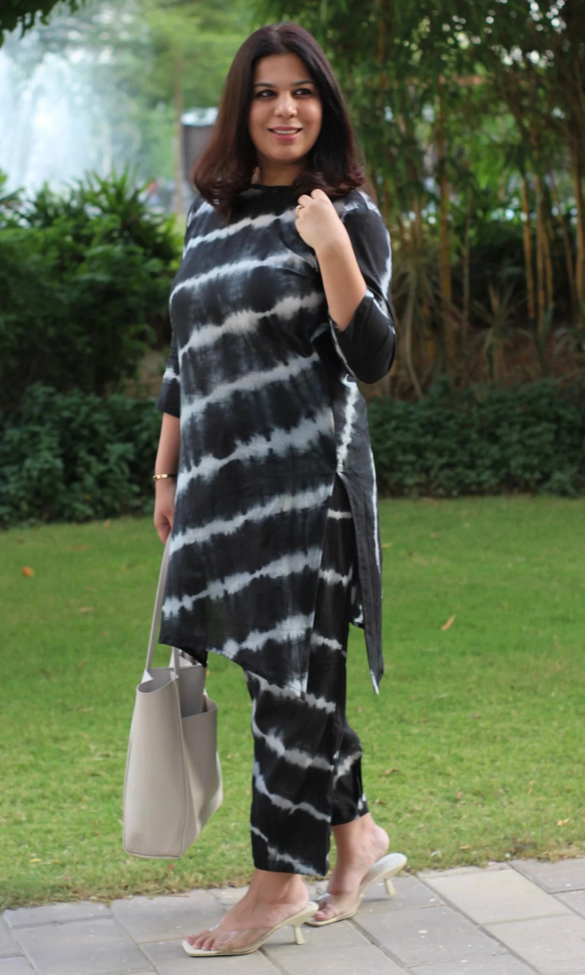Cotton Mul Tie and Dye Black Coord Set - Image 3
