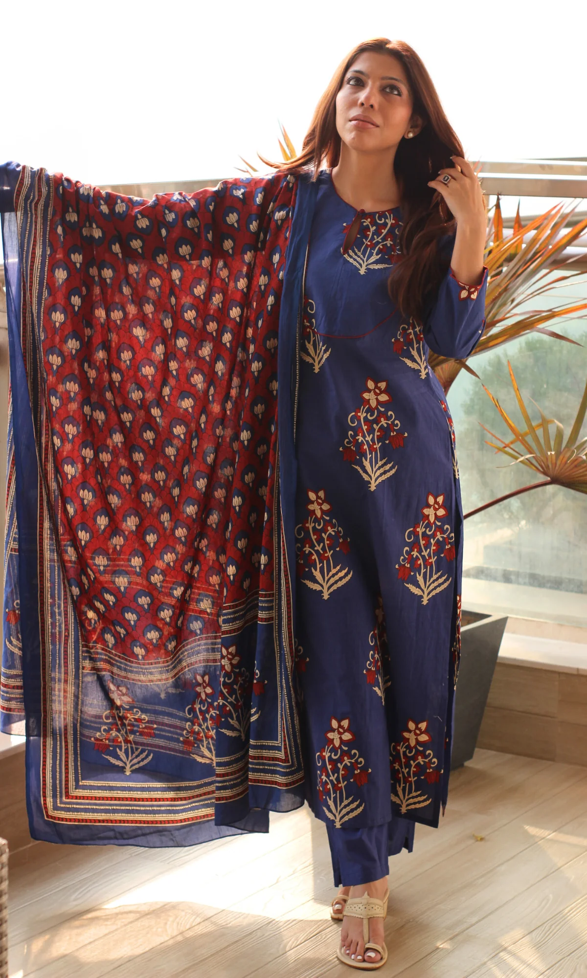 Cotton Neelam Gul Mughal Print Kurta, Contrast Printed Dupatta & Pants - Image 2