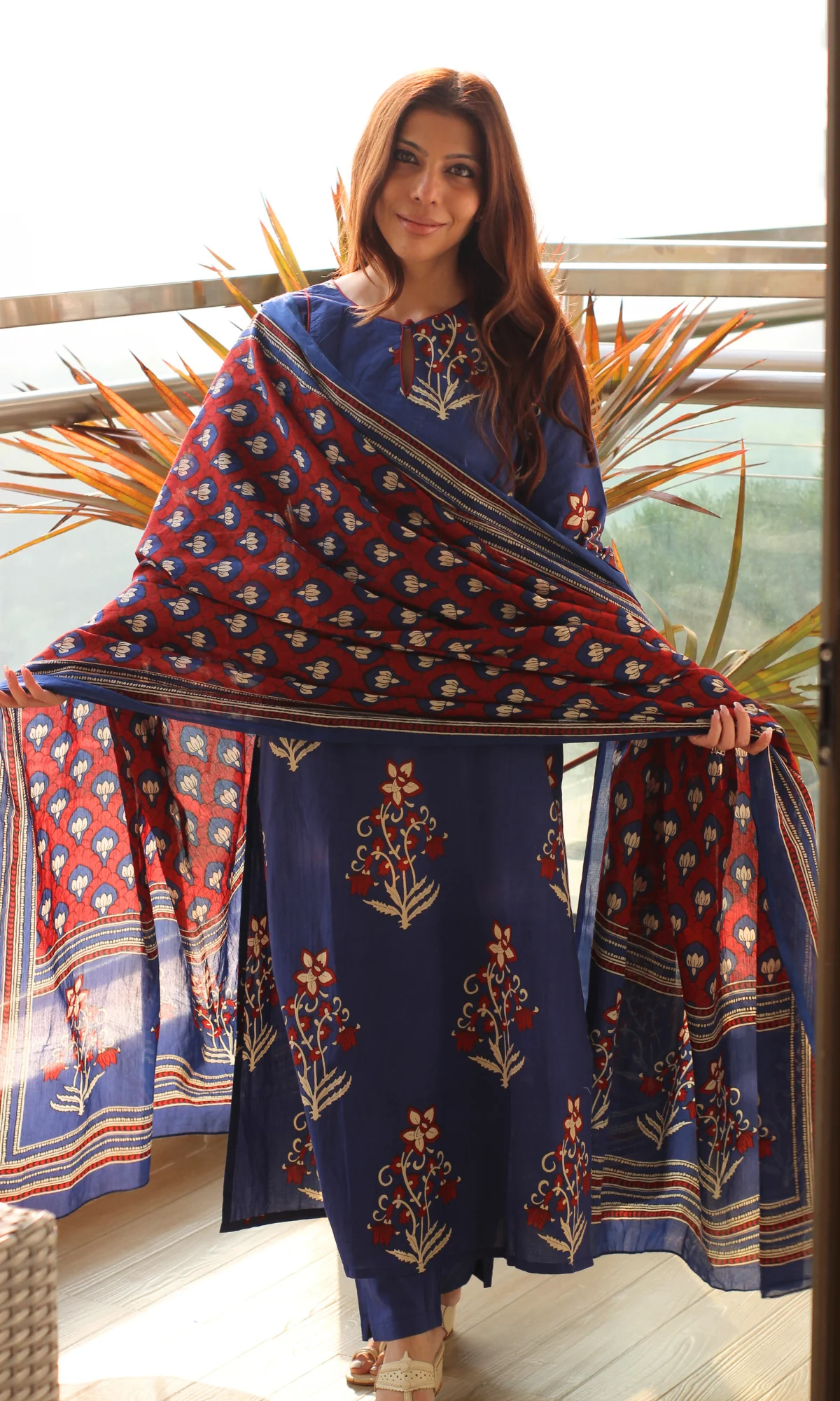 Cotton Neelam Gul Mughal Print Kurta, Contrast Printed Dupatta & Pants - Image 5