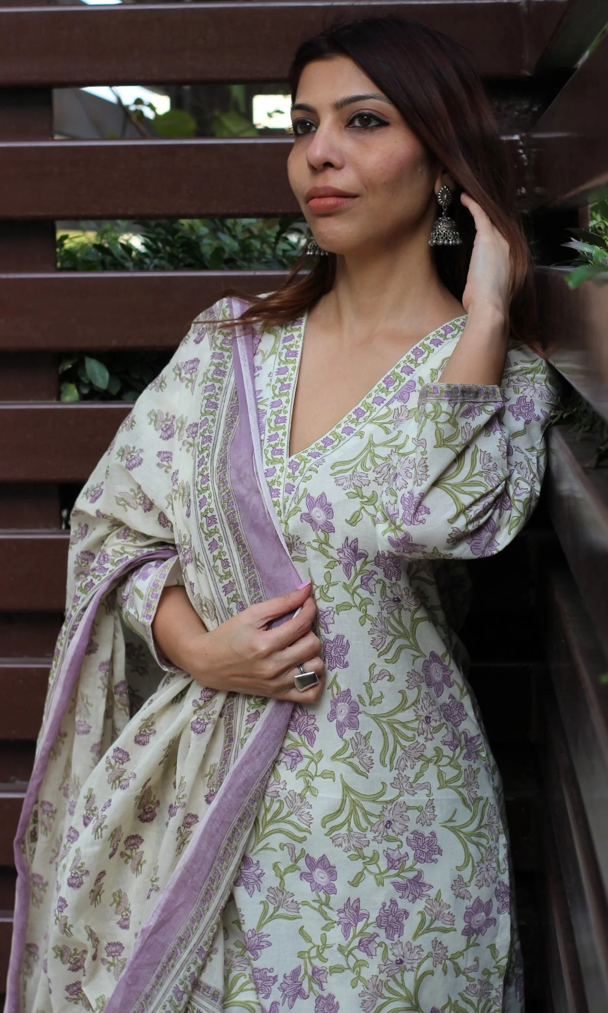 Cotton Sanganeri Off White & Purple Suit Set with Printed Dupatta - Image 6