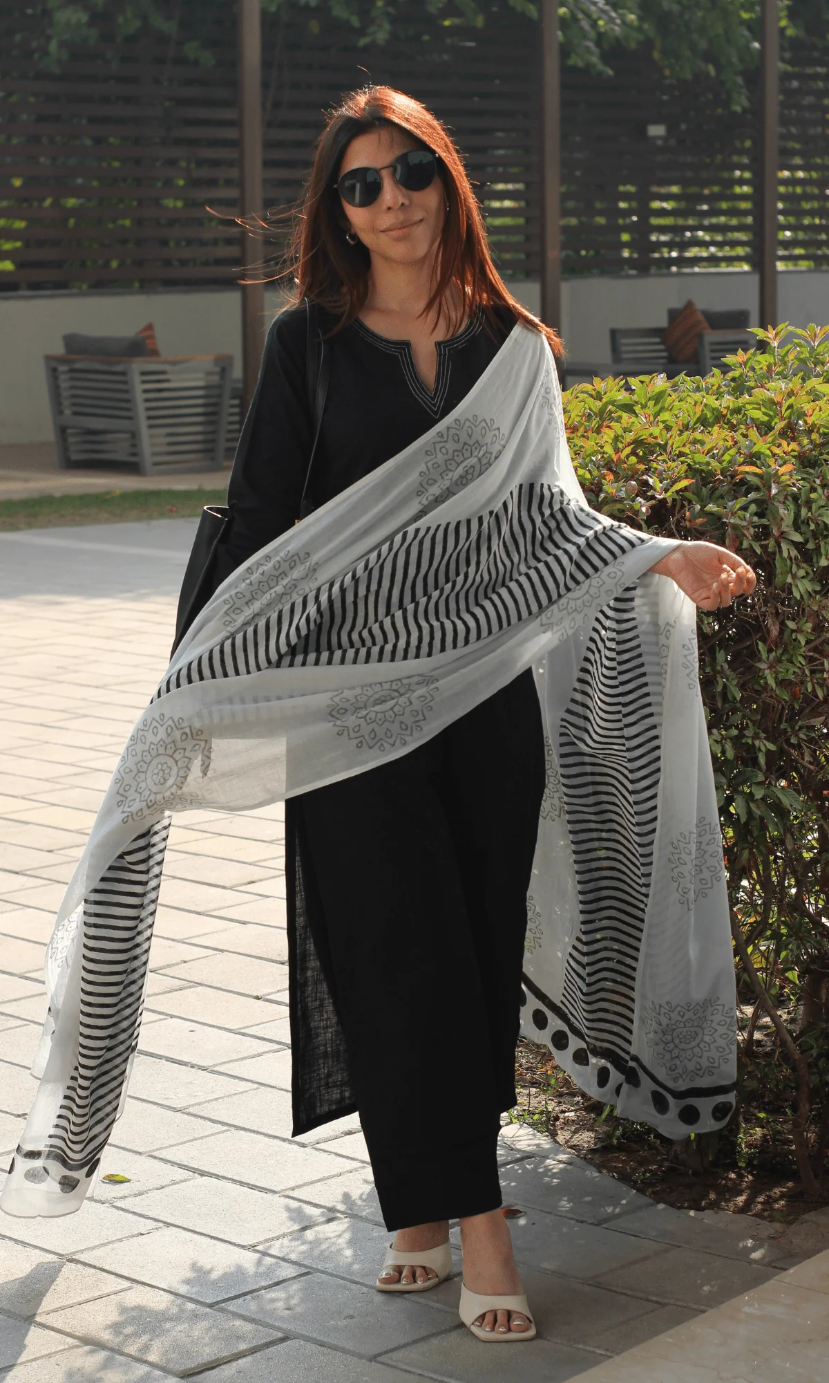 Cotton Slub Black & White Suit with Mul Line-wave Dupatta - Image 2