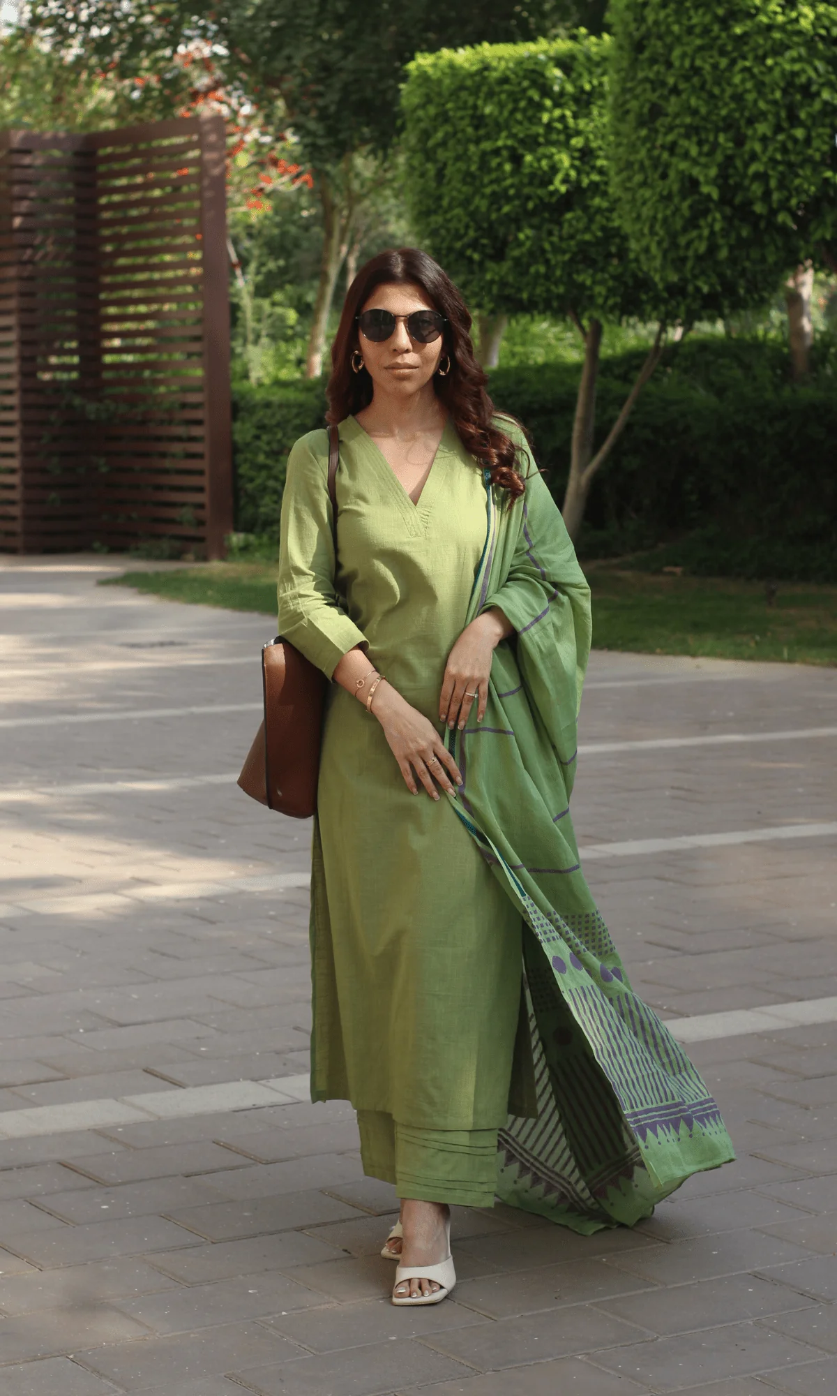 Cotton Slub Pickle Green Suit with Cotton Line Wave Dupatta - Image 4