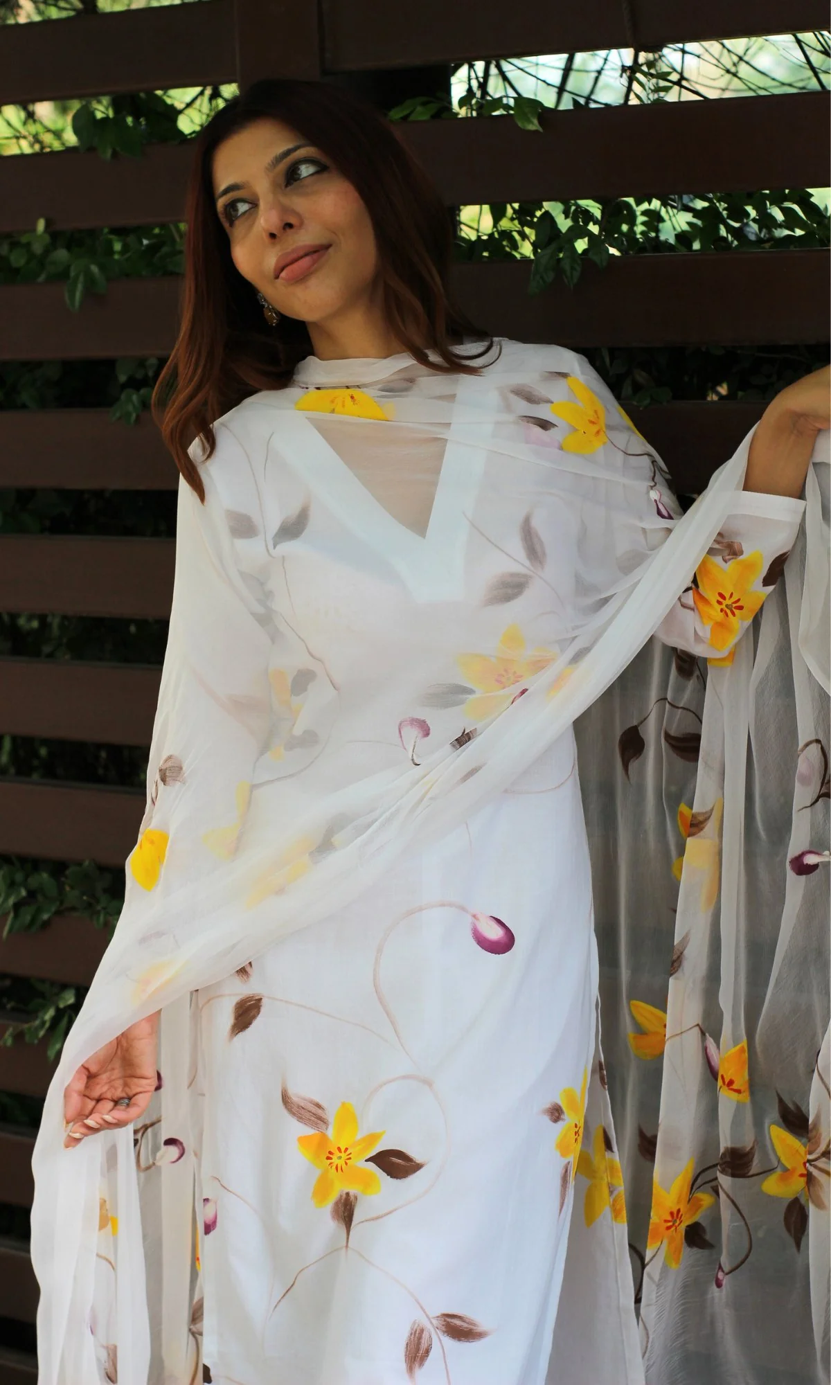 Cotton White & Yellow Handbrush Suit Set with Chiffon Dupatta - Image 7