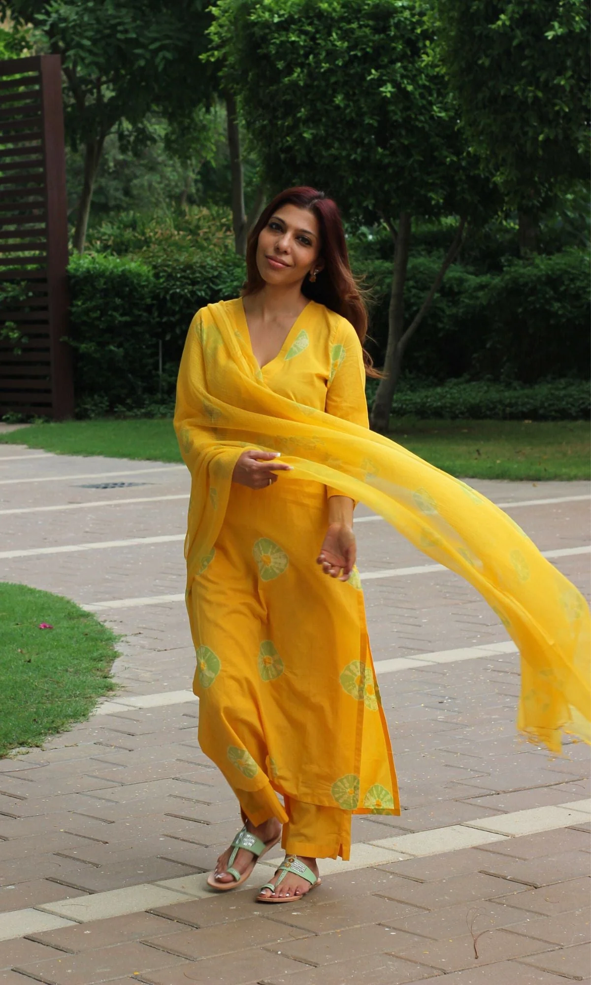 Cotton Yellow Shibori Suit Set with Kota Doria Dupatta - Image 4