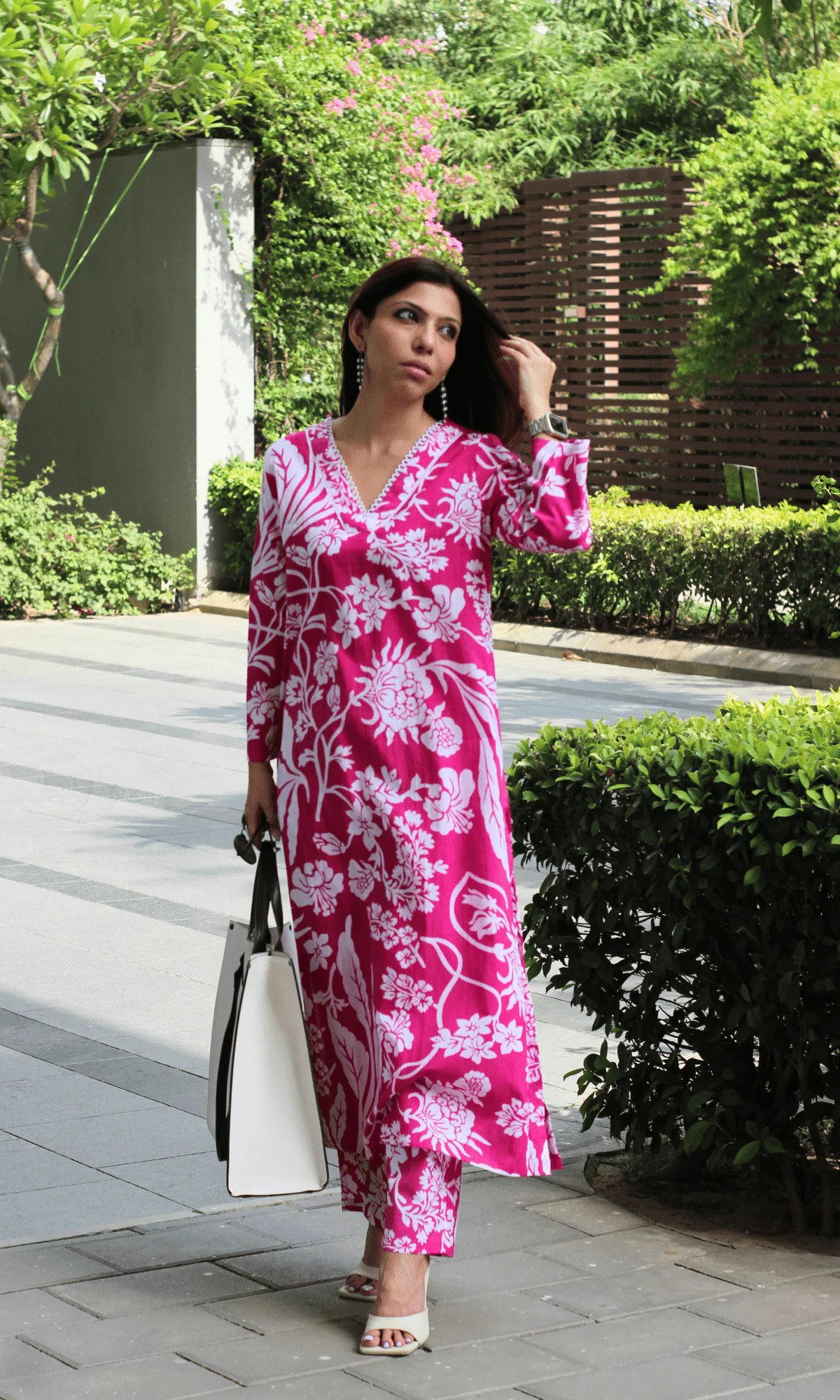 Fuschsia Bloom Laced Kurta & Pant Co-ord - Image 4