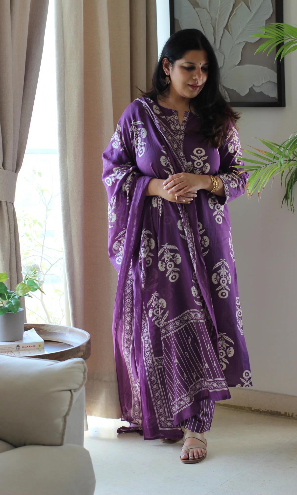Iris Purple Cotton Mughal Boota Kurta, Dupatta with Printed Pants - Image 4