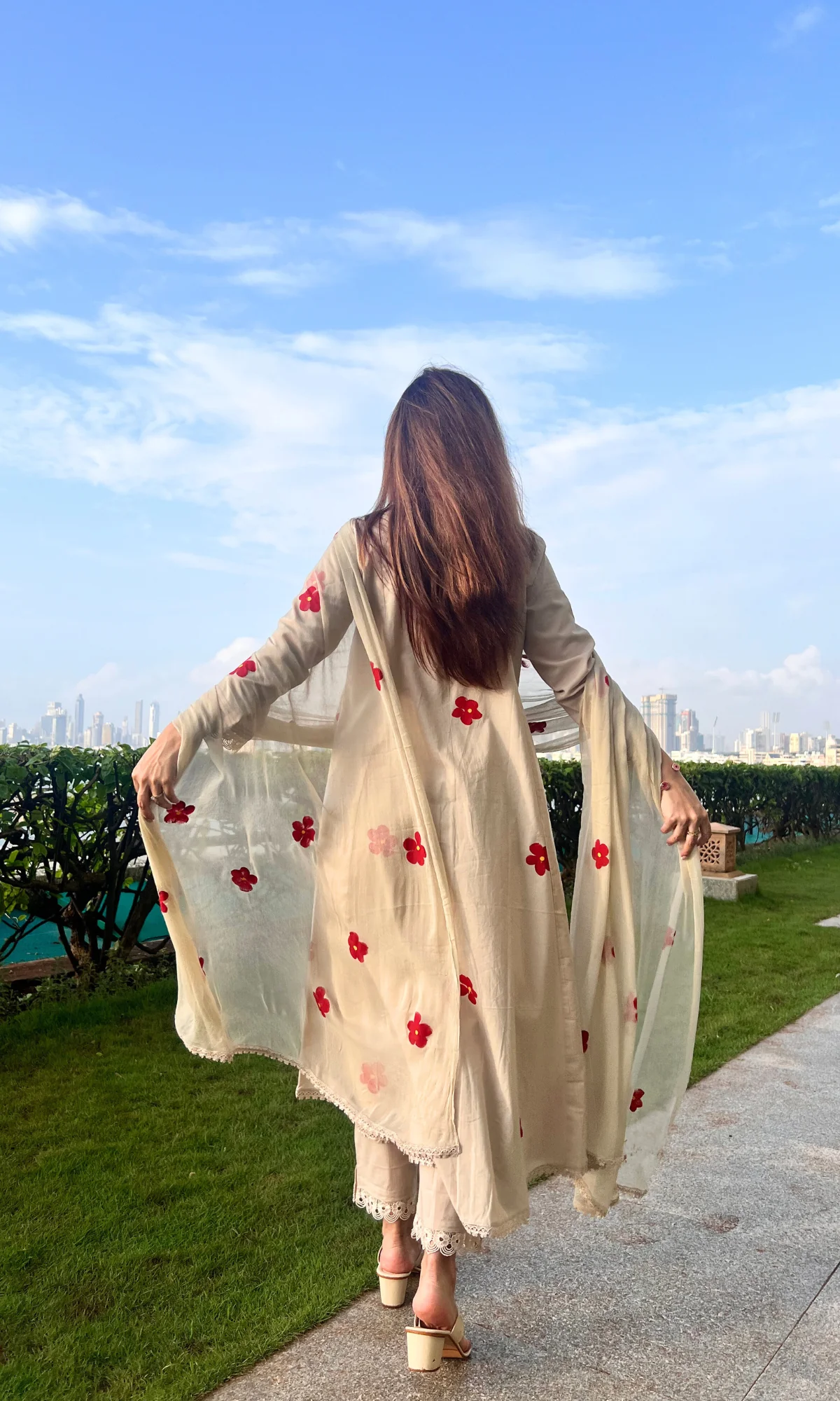 Ivory Floret Handbrush Painted Kali Kurta, Cotton Pants & Handpainted Chiffon Dupatta - Image 2