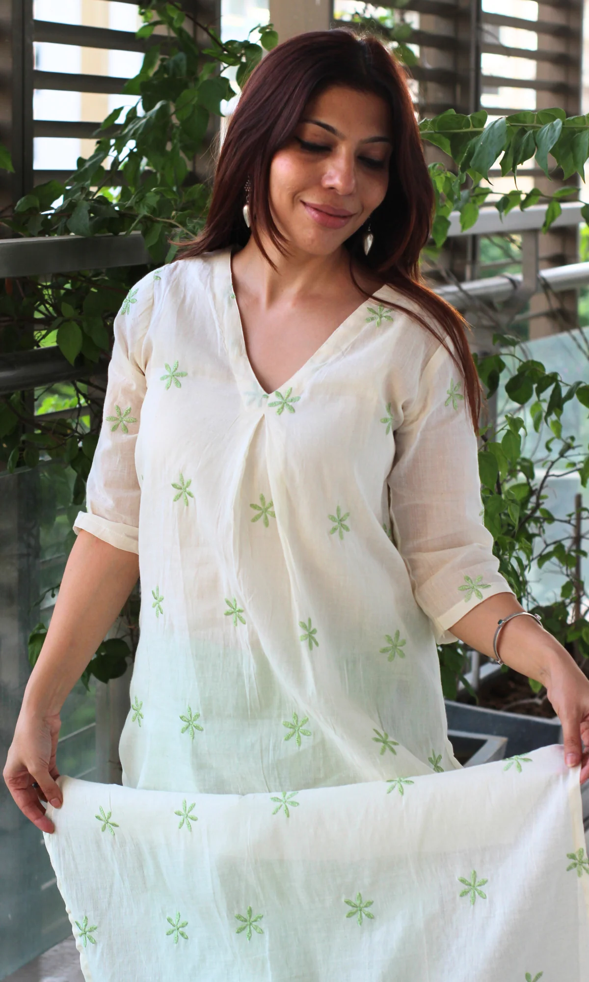 Kora Green Flowers Embroidered Pleated Kurta & Pants - Image 2