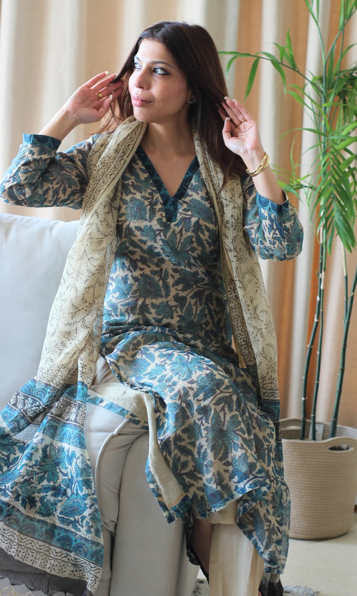 Kota Doria Kalamkari Beige & Teal Kurta and Dupatta with Cotton Pants - Image 5