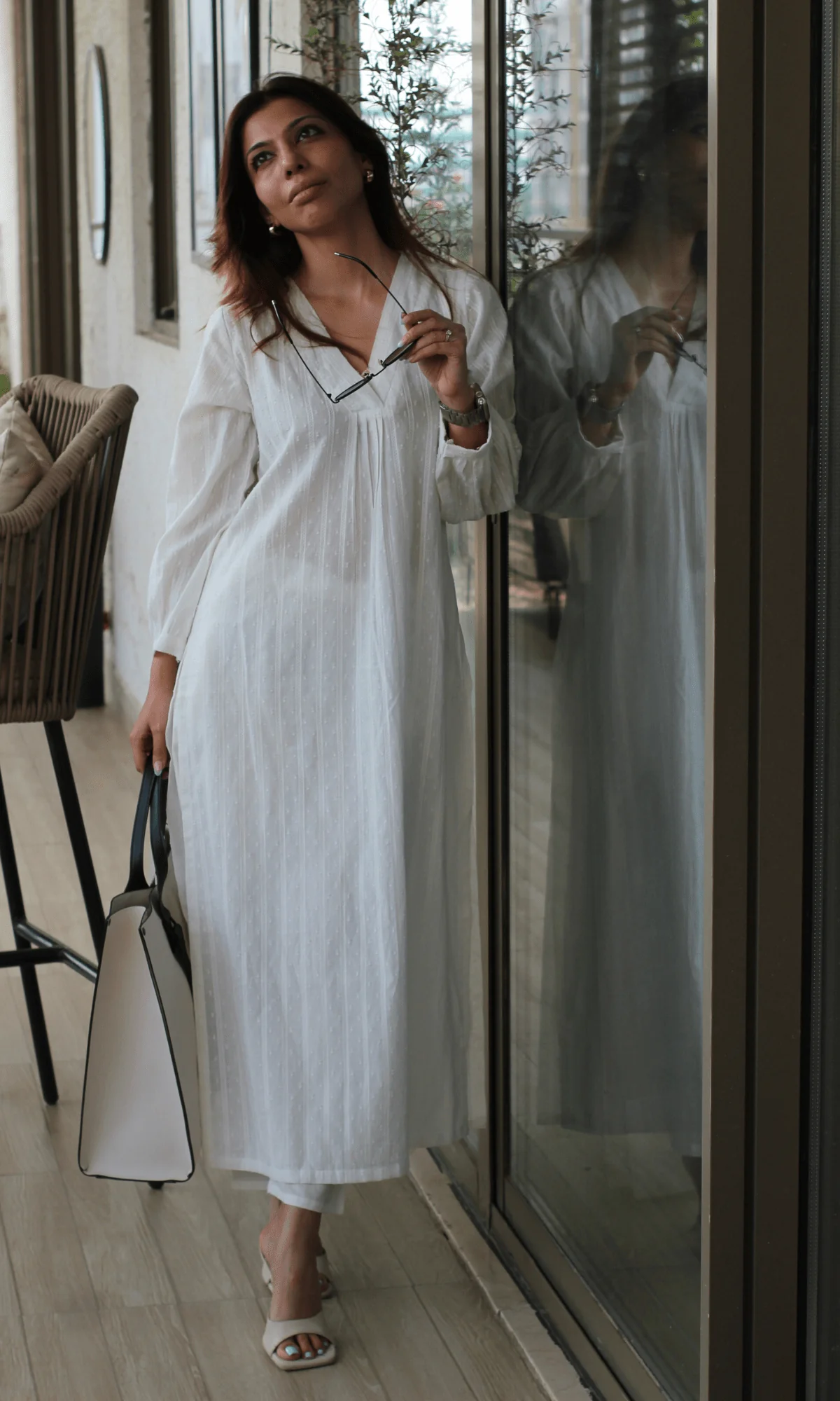 Off-White Cotton Dobby Kurta & Cotton Pant Set - Image 5