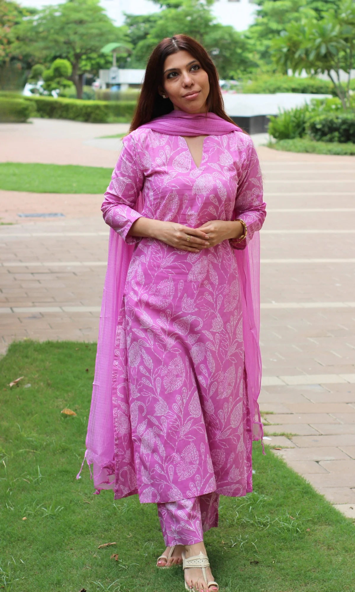 Pink Paisley Printed Cotton Kurta, Pant & Kota Doria Dupatta - Image 5