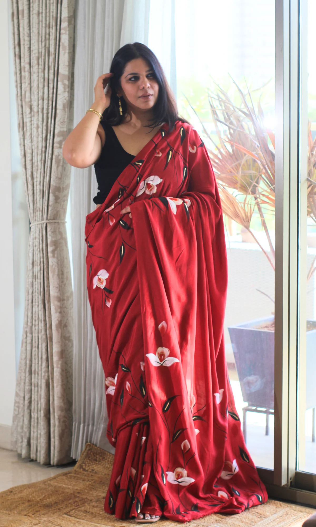 Princess Scarlett Muslin Silk Handbrush Painted Saree - Image 7