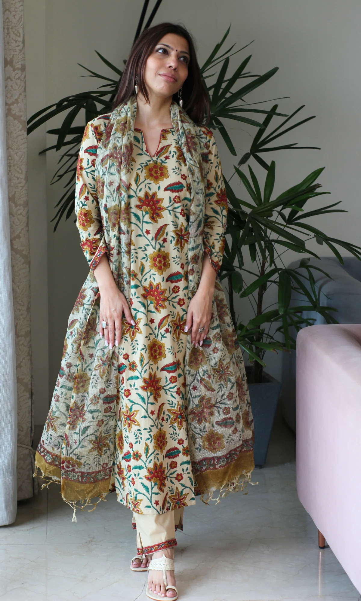Saira Mehr Kalamkari Print Kurta, Kota Dupatta & Cotton Pants - Image 6