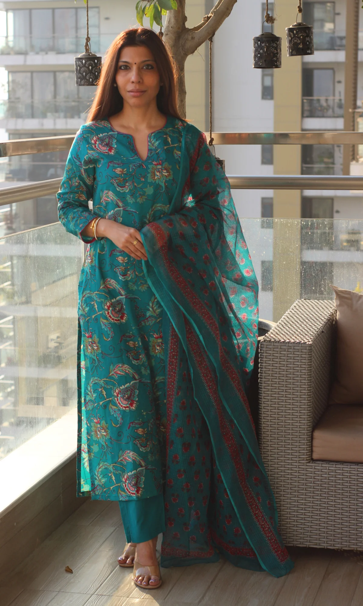 Teal & Pink Jaal Print Cotton Kurta ,Pant & Kota Doria Booti Dupatta - Image 2