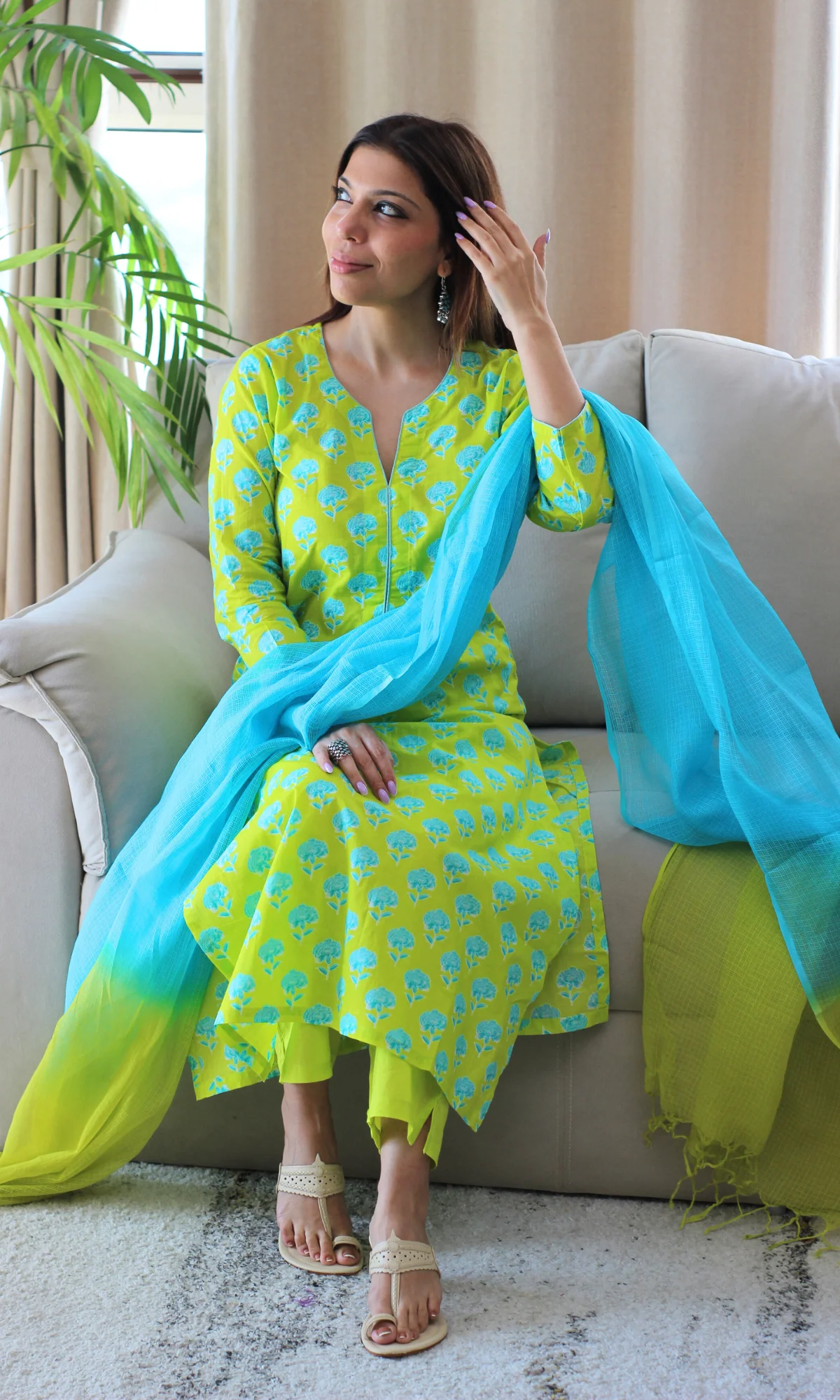 Tropical Lime Printed Kurta, Cotton Pants and Ombré Kota Doria Dupatta - Image 4